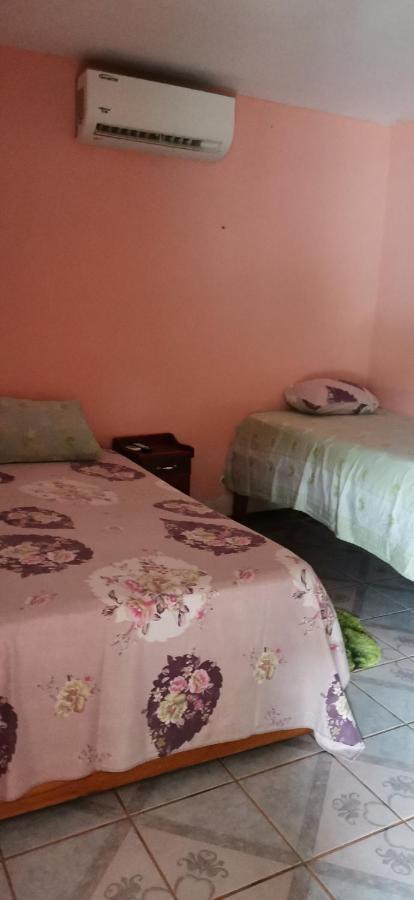 Cabinas Mitchaelle'S Puerto Viejo de Talamanca Bagian luar foto